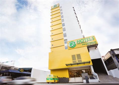 paranaque hotels|paranaque hotels near airport.